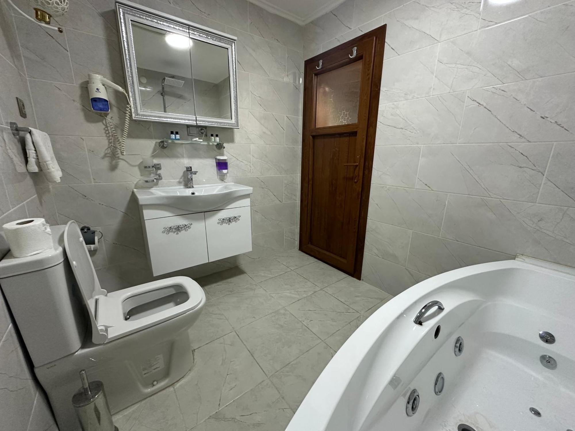 איסטמבול Royal Gur Hotel מראה חיצוני תמונה